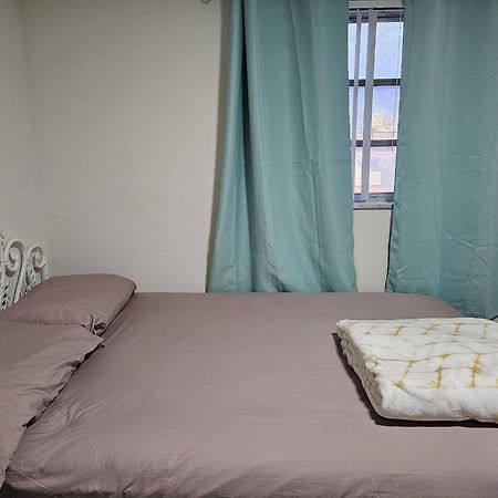 Room In Apartment - The Sample Rd Retreats Pompano Beach Buitenkant foto