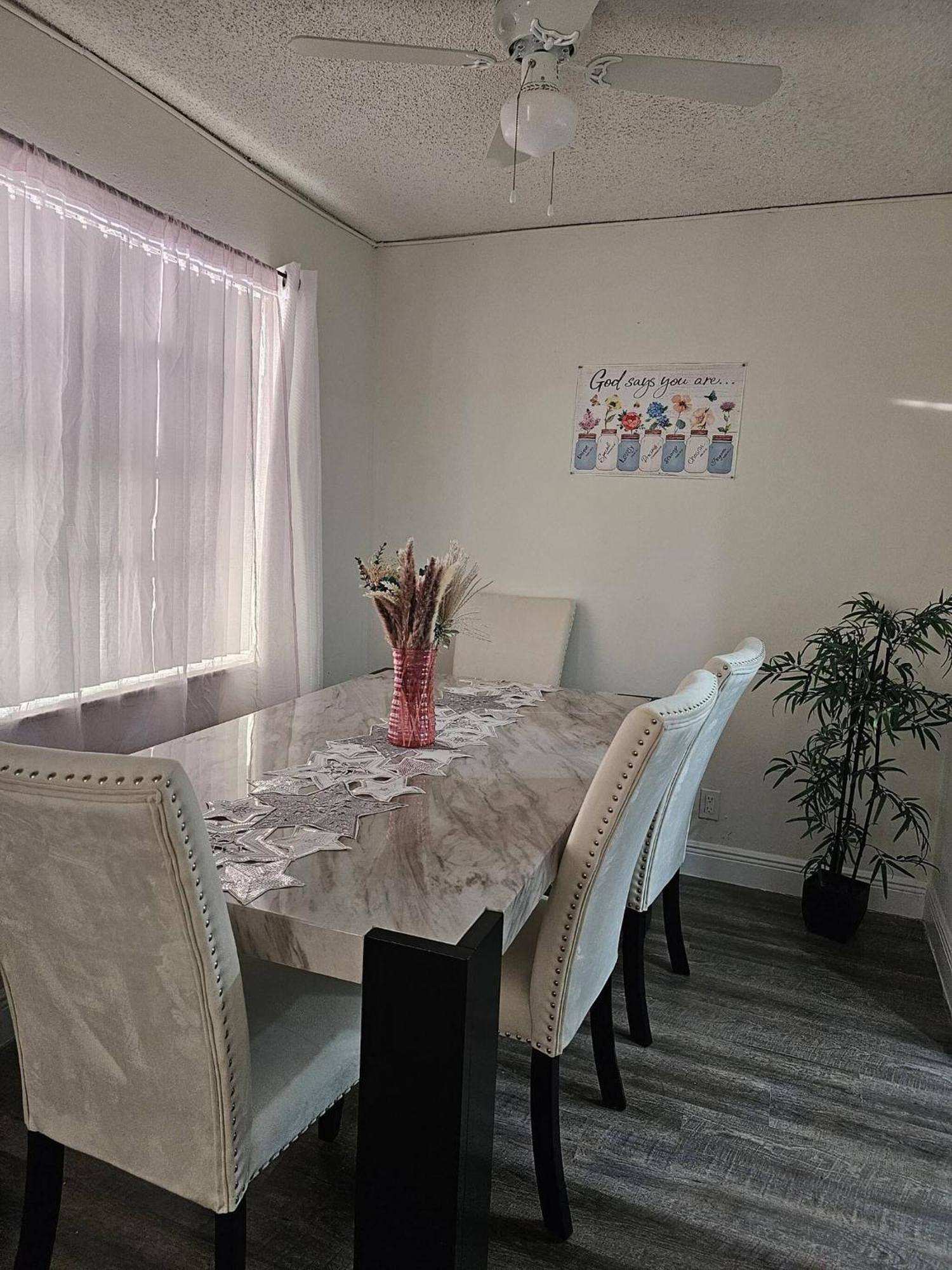 Room In Apartment - The Sample Rd Retreats Pompano Beach Buitenkant foto